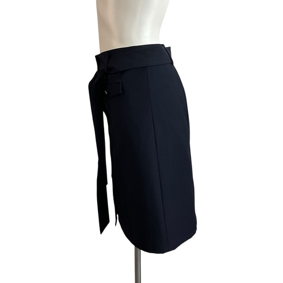 Talbots Bella Button A Line Navy Blue Skirt - Picture 7 of 10
